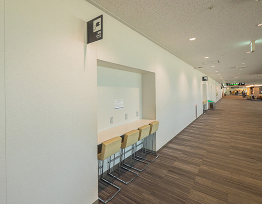 fukuoka airport charging area