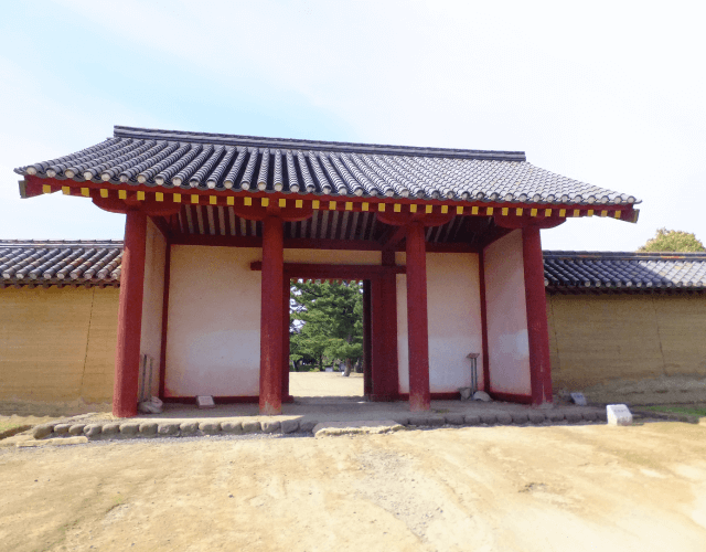Akita Castle East Gate - Wikimedia Commons