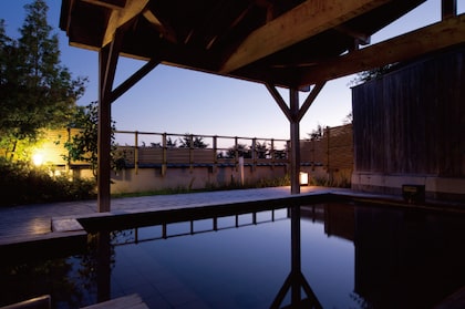 Matsusaki Tatsunokuchi Onsen (辰口温泉 まつさき)