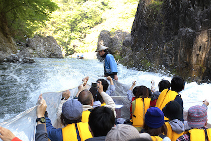 Things to do - Enjoying nature- Kinugawa Line Kudari