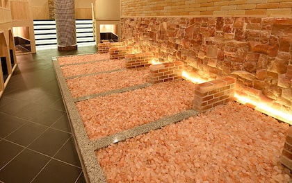 Urban Quar SPA & LIVING (天然温泉アーバンクア SPA & LIVING)