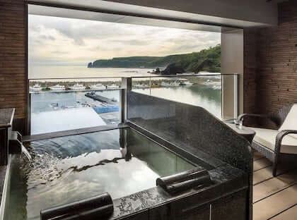 Utoro Onsen (ウトロ温泉)