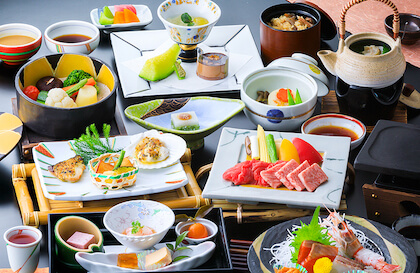 Wakakusa no Yado Maruei (若草の宿丸栄)