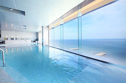 Yunokawa Onsen (湯の川温泉)