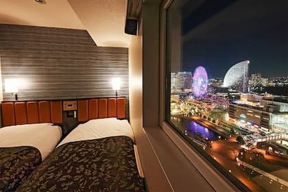 APA Hotels&Resort Yokohama Bay Tower (アパホテル＆リゾート〈横浜ベイタワー〉)