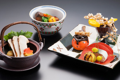 Hanaikada (嵐山温泉 彩四季の宿 花筏)