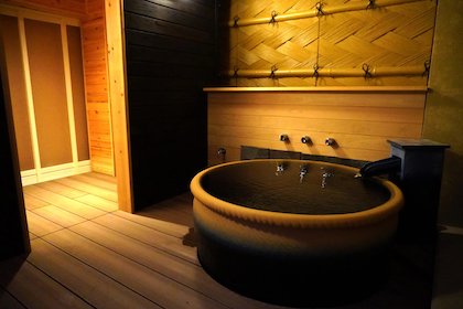 Harazuru no Mai (腹鶴の舞)