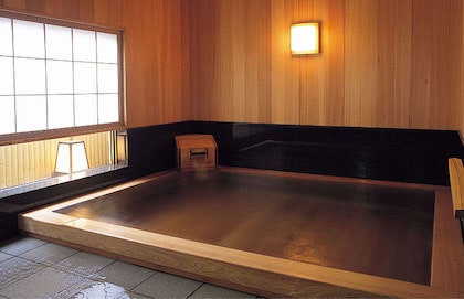 Hatori Yamashiro Onsen (山代温泉 葉渡莉)