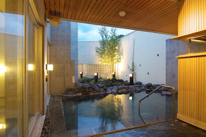 Kiranoyu Spa Niseko Station (ニセコ駅前温泉 綺羅乃湯)