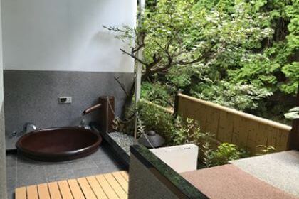 Okumizuma (奥水間温泉)