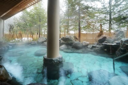 Oyu Onsen (大湯温泉)