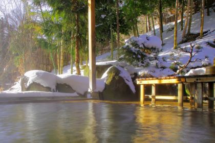 Shibu Onsen (渋温泉)