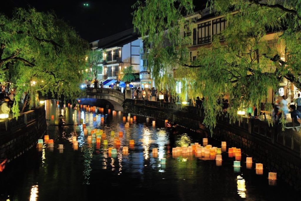 A Travel Guide to Kinosaki Onsen