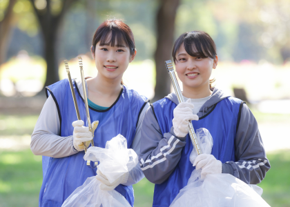 picking up garbage