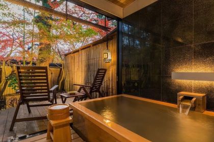 Kyoto Nanzenji Garden Ryokan Yachiyo (京料理とお庭の宿 八千代)