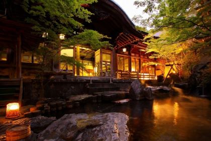 Yudanaka Onsen (湯田中温泉)