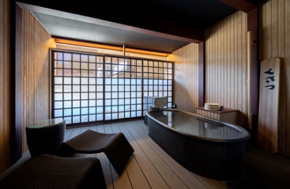 Room with private onsen